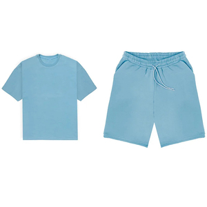 Conjunto de Dos Piezas de Camiseta de Manga Corta y Pantalones Cortos Deportivos Casuales de Verano Unisex con Estampado Gráfico de Letras Y2K - Product Image 4