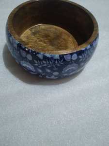 Ensemble saladier et cuillère en bois émaillé artisanal – Vaisselle de service unique faite à la main pour salades, fruits, collations - Product Image 1