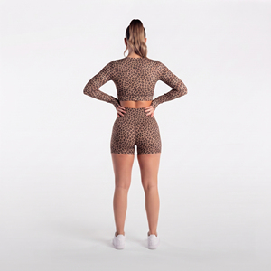 Conjunto de Shorts de Yoga Cortos con Estampado Personalizado, Top Corto Ligero para Gimnasio y Fitness, Shorts de Entrenamiento para Mujer, Top Corto de Yoga de Manga Larga, Conjunto de 2 Piezas - Product Image 2