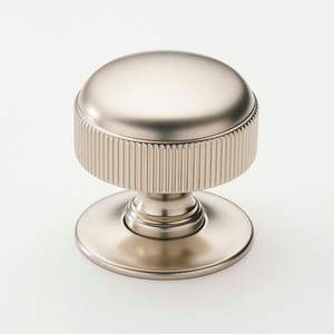 Tiradores de Metal con Acabado Bronce Antiguo para Cajones y Armarios - Herrajes Duraderos de Estilo Vintage para Muebles - Product Image 1