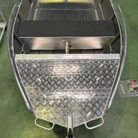 Yacht sportif en aluminium monobloc avec moteur hors-bord, vitesse de 20 à 25 nœuds, couleur personnalisable