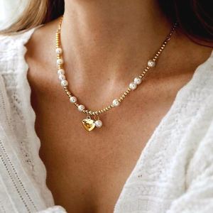 Collar de Perlas con Colgante de Corazón, Joyería Minimalista y Delicada para Combinar en Capas, Plata de Ley 925, Chapado en Oro de 14K - Product Image 1