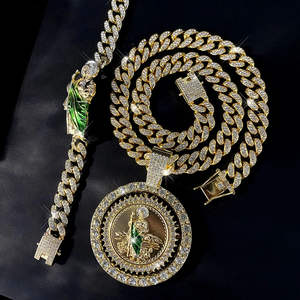 ชุดสร้อยคอจี้เพชรแบบหมุนได้ของฮิปฮอปสำหรับผู้ชายสร้อยข้อมือโซ่ร้อยเชือกสไตล์คิวบา - Product Image 1
