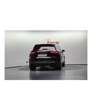 Porsche Cayenne 3.0 2024 avec boîte automatique, sièges en cuir, caméra de recul, seulement 57 441 km, conduite à gauche - Product Image 4