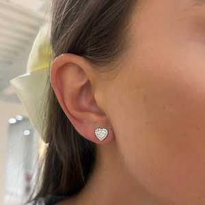 Boucles d'oreilles clous en diamant de laboratoire en forme de cœur, personnalisées, en or massif 14 carats, serties halo, solitaires, pour mariée, usage quotidien, paires de clous d'oreilles, vente en gros - Product Image 4