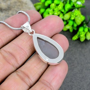 NIKHIL GEMS Élégant Pendentif Vintage Ovale Pierre de Lune en Argent Sterling 925 Fait Main, Bijou en Pierre Précieuse, Cadeau, avec Expertise de Tiers - Product Image 4