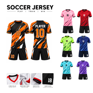 Uniforme de Fútbol Personalizado, Diseño Geométrico Negro y Naranja, Sublimado, Absorbente de Humedad, Manga Corta, Unisex para Adultos, Corte Atlético - Product Image 5