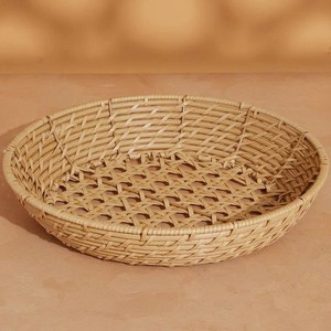 Bandeja redonda tejida, bandeja de servir de fibra natural para mesa de café, decoración del hogar y estilo de mesa - Product Image 1