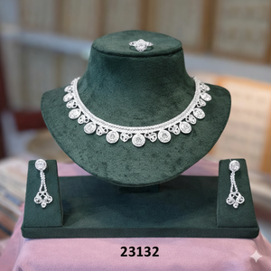 Ensemble de collier et de boucles d'oreilles en or 24 carats élégant Design complexe en forme de poire vintage pour mariage et fête Bijoux en cuivre - Product Image 3