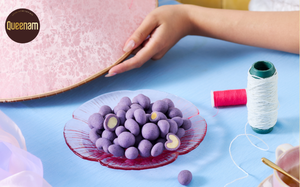 Dragées de chocolat professionnelles 75G, chocolat à la rose enrobé d'amandes, de noix de cajou et de noix de macadamia, confiseries commerciales HALAL OEM/ODM - Product Image 4