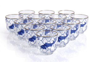 Pot à bougie en verre peint à la main avec motif de poisson de l'océan bleu, idéal pour les salons, les chambres, les restaurants, les spas, les mariages et les fêtes - Product Image 3