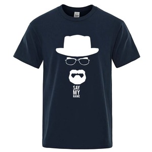 T-shirt da uomo blu navy con stampa occhiali, <span class=keywords><strong>barba</strong></span> e cappello bianco, scritta 'Say My Name', sportiva, a maniche corte, girocollo, in jersey di cotone, vestibilità slim, con stampa frontale in seta - Product Image 1