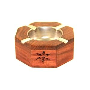 Cenicero de Escritorio de Madera Hecho a Mano, Forma Octogonal con Inserto Metálico y Diseño Tallado, Decoración Minimalista para el Hogar - Product Image 1