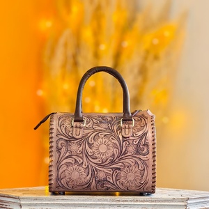 Sacs à main en cuir véritable Venus : Grande capacité, imperméables, de luxe, portables, faits main, style western, à motifs floraux – Nouveauté très prisée pour les voyages et l'extérieur - Product Image 2
