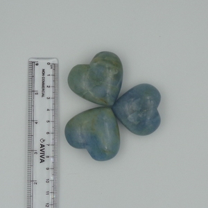 Cœur de cristal d'aigue-marine naturelle Chakralume, poli à la main, pierre précieuse bleue pour la méditation, le Reiki, la guérison énergétique des chakras, la spiritualité et la décoration intérieure - Product Image 6