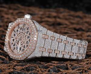 Montre de luxe automatique entièrement sertie de moissanite pour homme, mouvement à quartz, cadran large en or jaune, verre saphir, chronographe, étanche - Product Image 3