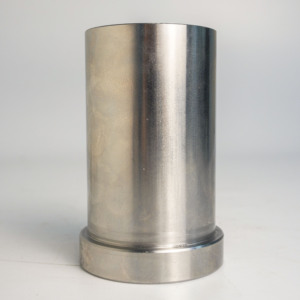 อะไหล่บูชเหล็กแบบมีหน้าแปลน ผลิตตามแบบ OEM ด้วยเครื่อง CNC ความแม่นยำสูงจาก AMT VINA - Product Image 1