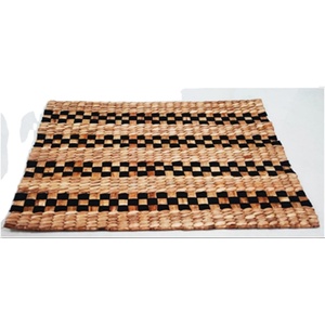 แผ่นรองจานผักตบชวาคุณภาพสูงแผ่นรองจานพรีเมียมสำหรับโต๊ะอาหารปรับขนาดได้และออกแบบโดยผู้จัดจำหน่ายชาวอินเดีย - Product Image 1