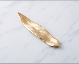 Reposacucharas de metal con diseño de hoja para cocina, hogar, hotel, restaurante y eventos de boda, artículo de decoración de mesa. - Product Image 1