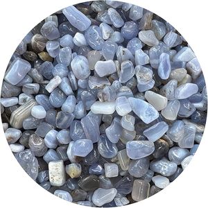 Venta al por mayor de chips de calcedonia azul, piedra curativa de cristal natural, chips de ágata tallada, artesanías DIY, piedra en bruto, grava hecha a mano en India - Product Image 2