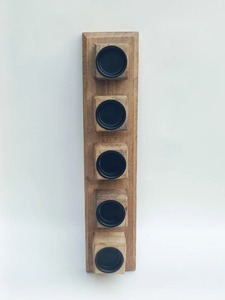 Candelabro Rústico de Madera con 5 Ranuras, Hecho a Mano en Madera Sólida - Product Image 6