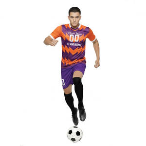 Camisetas de Fútbol Personalizadas con Mangas Cortas, Transpirables, de Secado Rápido, con Números y Logotipos Personalizados para Equipos, Escuelas, Unisex, Tallas para Adultos - Product Image 3