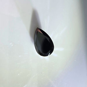 Diamante Negro Sintético de Laboratorio con Certificación IGI, Corte Pera Modificado Brillante de 1 Quilate, Piedra Suelta - Product Image 3