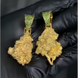 จี้รูปต้นไม้ประดับเพชร CONCEPTION Iced Out ทำจากเงินแท้ 925 ชุบทอง 14K ประดับเพชรโมอิสซาไนต์ สไตล์ฮิปฮอป เครื่องประดับสำหรับคนรักกัญชา ขายส่ง - Product Image 1