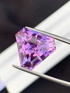 Pierre précieuse naturelle en améthyste, coupe trilobée, quartz violet africain, pierre brute pour la fabrication de bijoux, bague, pendentif, collier - Product Image 2