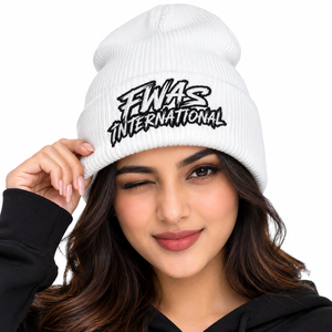 Bonnet en fil acrylique premium, logo personnalisé, unisexe, côtelé, pour l'hiver, avec revers graphique contrastant, vente en gros, fournisseur de mode USA - Product Image 1