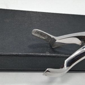 Pinzas de Extracción Dental de Calidad Premium, Modernas, Elegantes y Profesionales, de Acero Inoxidable, con Personalización - Product Image 6