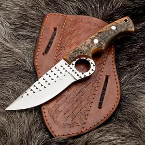 Cuchillo de caza y camping de hoja fija de acero raspado con mango de cuerno de carnero, filo biselado, funda de cuero tipo pancake, espiga completa, OEM/ODM, para desollar. - Product Image 4