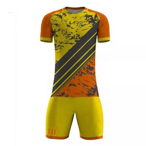 Parches personalizados, uniforme de fútbol de secado rápido, camisetas de fútbol de sublimación completa, conjunto de ropa de fútbol para adultos, servicio OEM para tallas grandes - Product Image 5