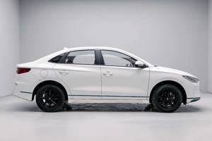 BYD E3 Chuxing COCHE ELÉCTRICO - Product Image 5