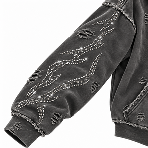 Sudadera con capucha corta unisex negra lavada y desgastada con pedrería, estilo urbano, rasgada, 100% algodón, para invierno - Product Image 5