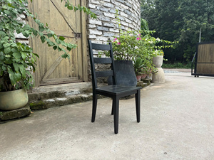 Black Solid Wood Ladder Back <b>Dining</b> <b>Chair</b> with Modern Design for <b>Dining</b> Room Seating - Product Image 3