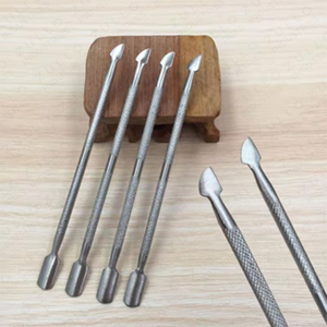 Juego de Herramientas Premium para el Cuidado de las Cutículas de las Uñas con Empujador de Cabeza Plana e Instrumentos de Limpieza para Uso Profesional en Manicura y Pedicura - Product Image 4