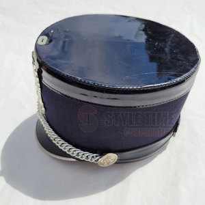 Gorra de uniforme de alta gama con diseño clásico y herencia histórica, ideal para exhibiciones de coleccionistas. - Product Image 2