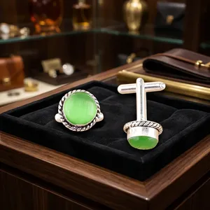 Ensemble de boutons de manchette en pierre œil-de-chat verte Niharika Gems, faits à la main par un créateur, en argent sterling 925 plaqué, bijoux unisexes. - Product Image 1