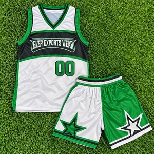Uniforme de basket-ball personnalisé vert et blanc, uniforme de basket-ball pour adultes à col en V, maillot sans manches et short en mesh, ensemble de vêtements d'entraînement - Product Image 3