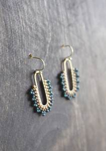 Universal Overseas Stylish Hand Woven Delicate Seed Bead Crystal Earrings Vintage Ethnic Fan-Shaped Boho Earrings for Women - Product Image 3