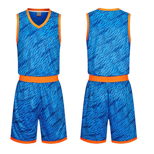 Uniforme de Baloncesto de Alta Calidad en Oferta, 100% Poliéster, Personalizable con Nombres/Números del Equipo en la Parte Delantera, Secado Rápido, Transpirable, Unisex, para Exteriores - Product Image 1