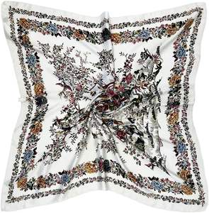 Foulard bandana de luxe imprimé en soie pour femme, carré, pour la tête, les cheveux ou le cou, toucher satiné doux - Product Image 1