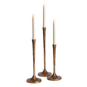 Ensemble de 3 chandeliers vintage en métal doré, grands supports de bougies coniques pour centre de table et événements - Product Image 4