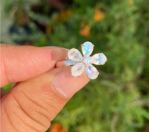 Flower Shape <b>Opal</b> Gemstone <b>Ring</b> in 925 <b>Silver</b> Prong Setting Romantic Style Women's Everyday Wear Jewelry - Product Image 1