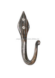 Crochet mural en fer forgé de forme et de taille personnalisées au design unique de couleur noire au prix de grossiste - Product Image 4