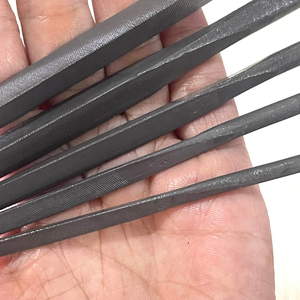 MEJOR PRECIO LD25 Juego de Limas Industriales DIY OEM de 250 mm (10 Pulgadas) Triangulares de Corte Suave Cónicas de Acero Resistente con Acabado Natural de 8 mm - Product Image 4