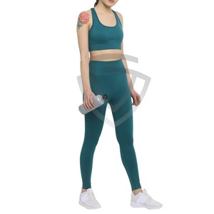 Conjuntos de yoga para mujer hechos en Pakistán, ropa informal, conjunto de yoga para mujer a buen precio, conjunto de yoga con top y leggings para mujer - Product Image 1
