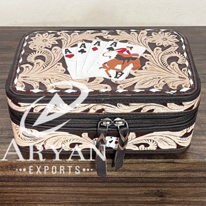 Estuche Organizador de Joyas de Cuero Genuino Hecho a Mano, Estilo Vintage 2026, Portátil para Viaje, con Diseño de Cartas de Póker - Product Image 1