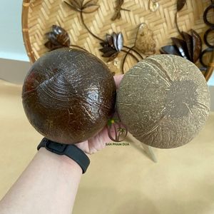 Portavelas de cáscara de coco DIY PREMIUM AL MEJOR PRECIO AL POR MAYOR/ PORTA VELAS DE CÁSCARA DE COCO SEGUROS Y RESISTENTES AL AGUA EN VIETNAM - Product Image 1